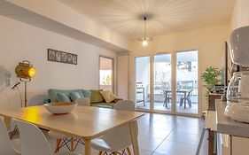 Reflet Du Veyrier 4 Etoiles - Proche Lac & Vieille Ville, Garage Prive, Secteur Recherche